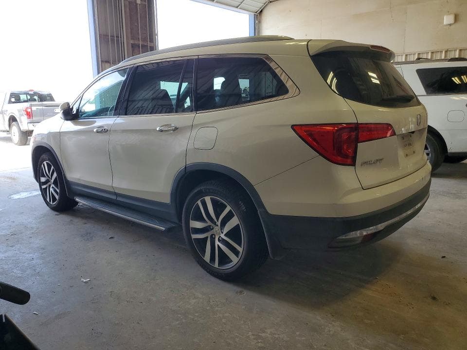 2017 HONDA PILOT TOURING 2