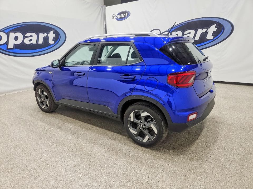 2026 HYUNDAI VENUE SEL 2