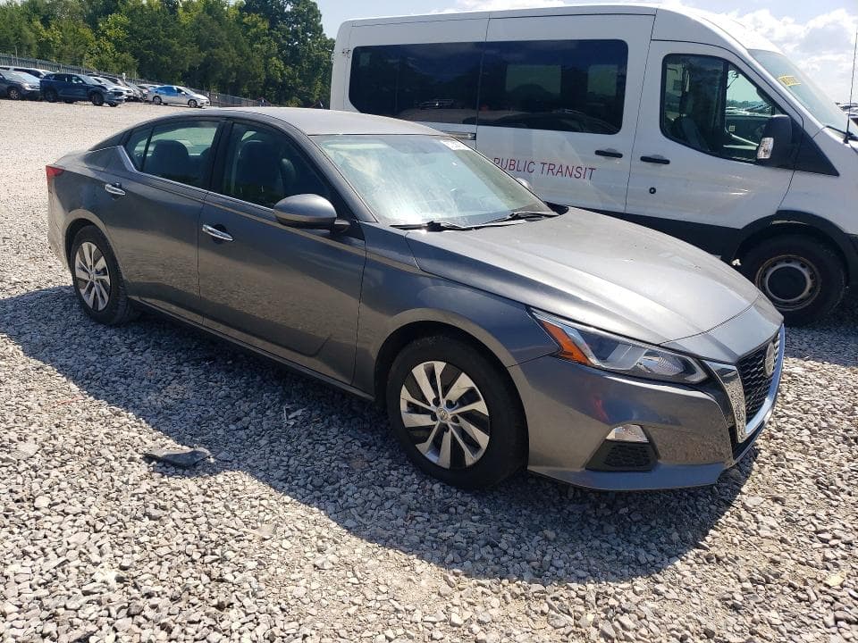 2019 NISSAN ALTIMA S 4