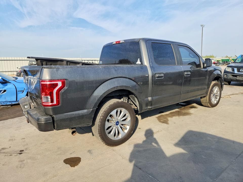 2017 FORD F150 SUPERCREW 3