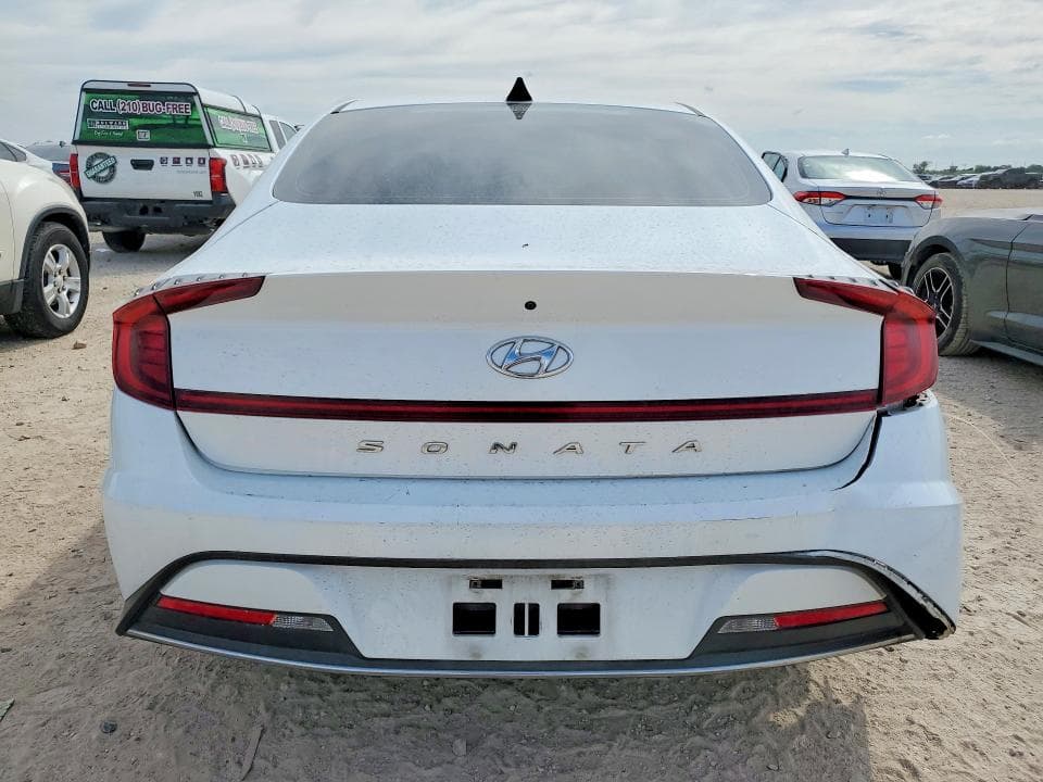 2022 HYUNDAI SONATA SE 6