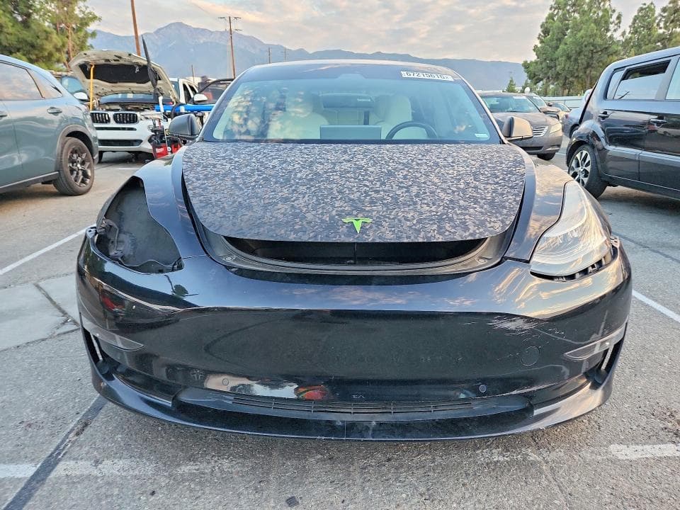2018 TESLA MODEL 3 5