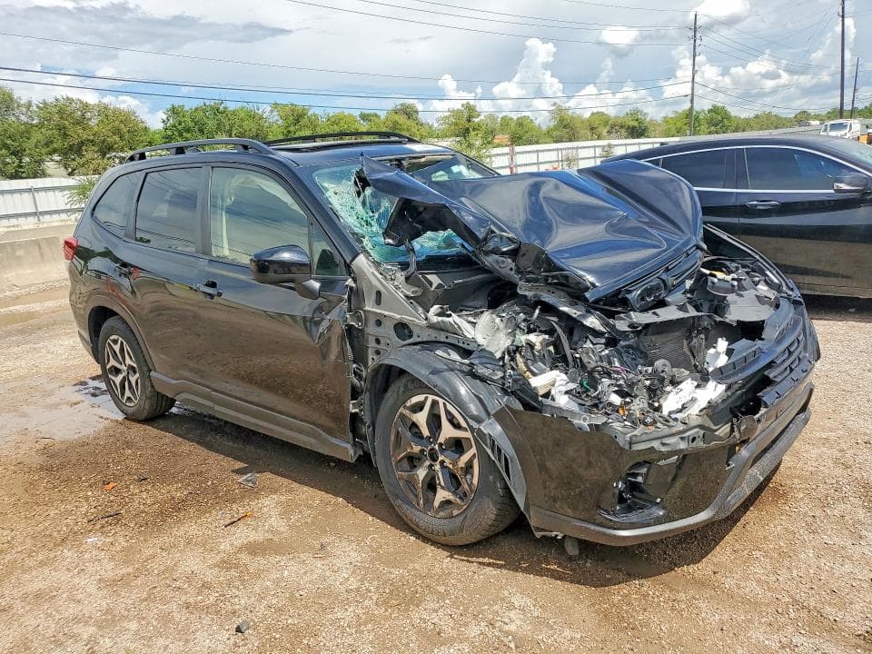 2024 SUBARU FORESTER PREMIUM 4