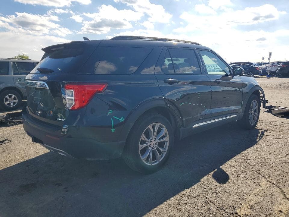 2023 FORD EXPLORER XLT 3