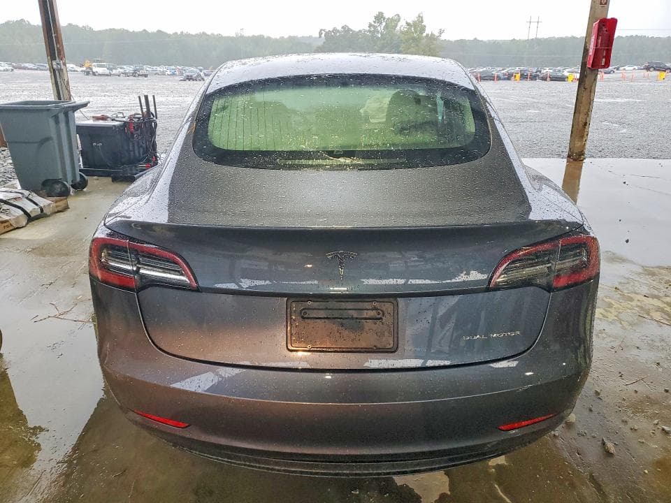 2020 TESLA MODEL 3 6