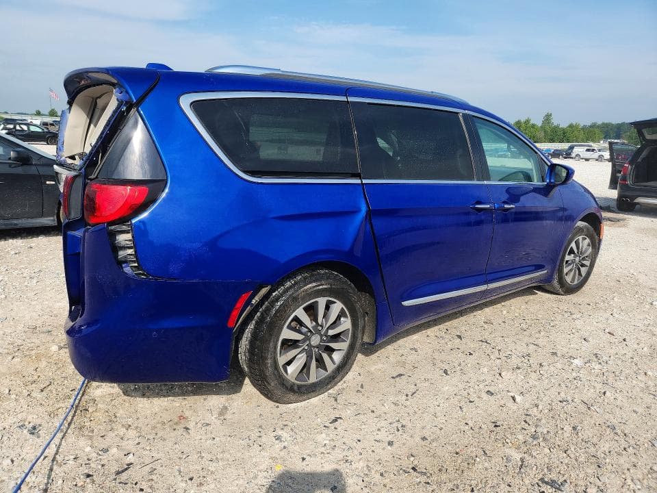 2020 CHRYSLER PACIFICA TOURING L PLUS 3