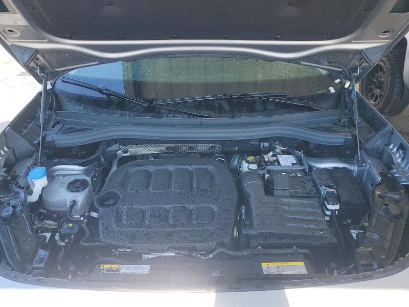 2026 VOLKSWAGEN TIGUAN SE 12