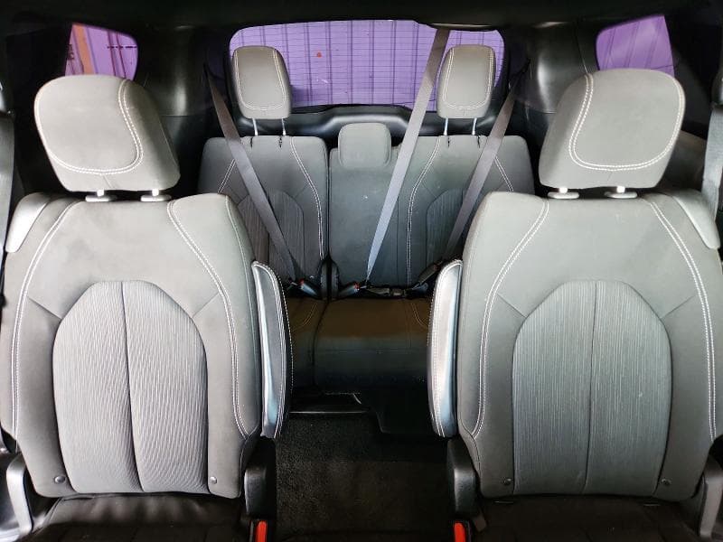 2020 CHRYSLER PACIFICA TOURING 10