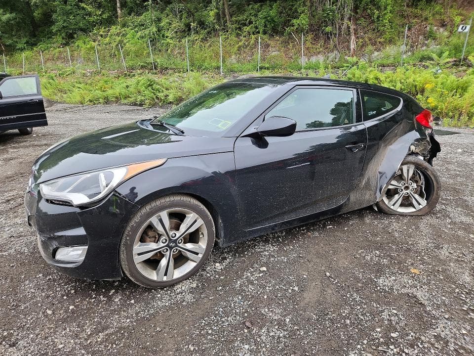 2017 HYUNDAI VELOSTER VALUE EDITION