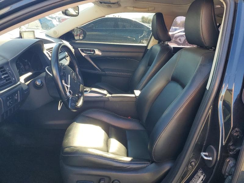 2017 LEXUS CT 200 7