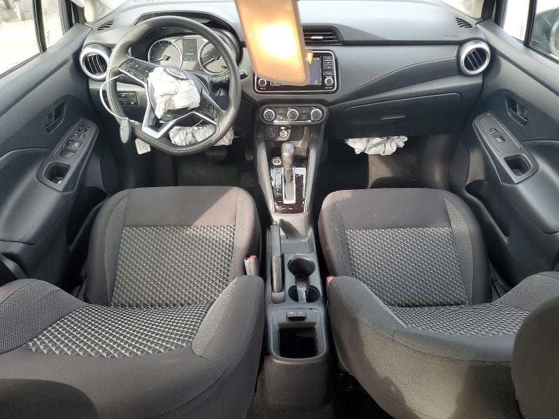 2020 NISSAN VERSA S 8