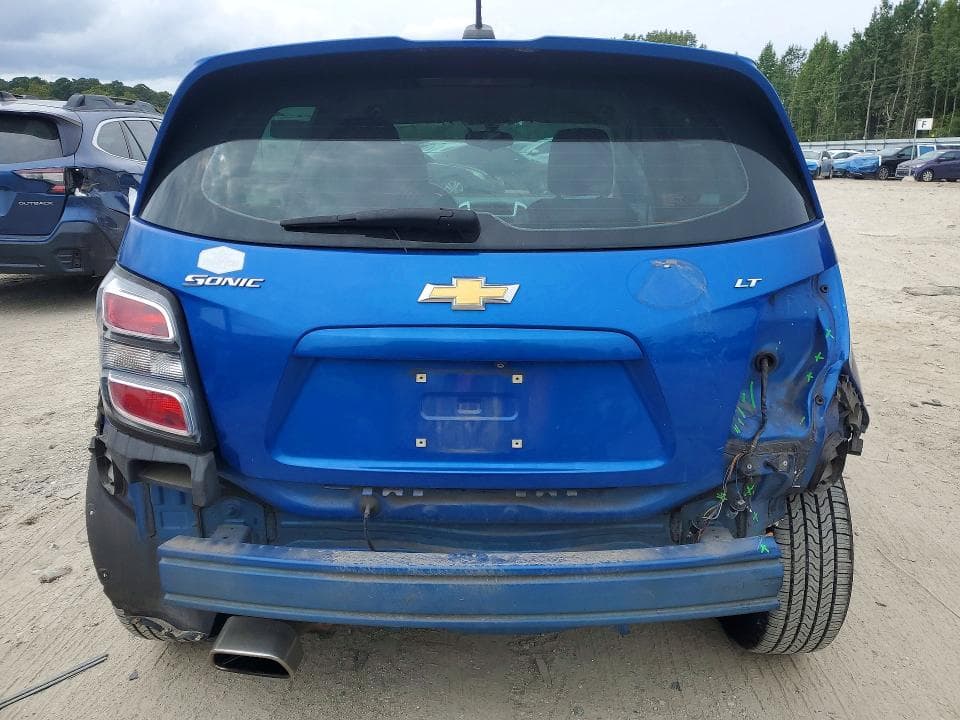 2017 CHEVROLET SONIC LT 6