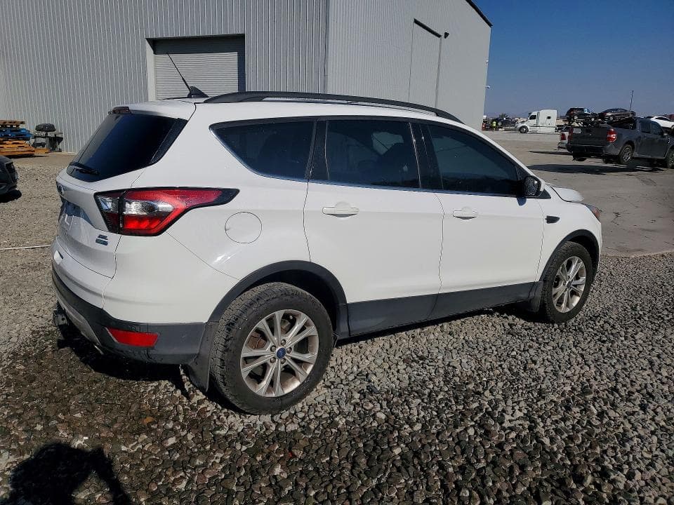 2018 FORD ESCAPE SEL 3