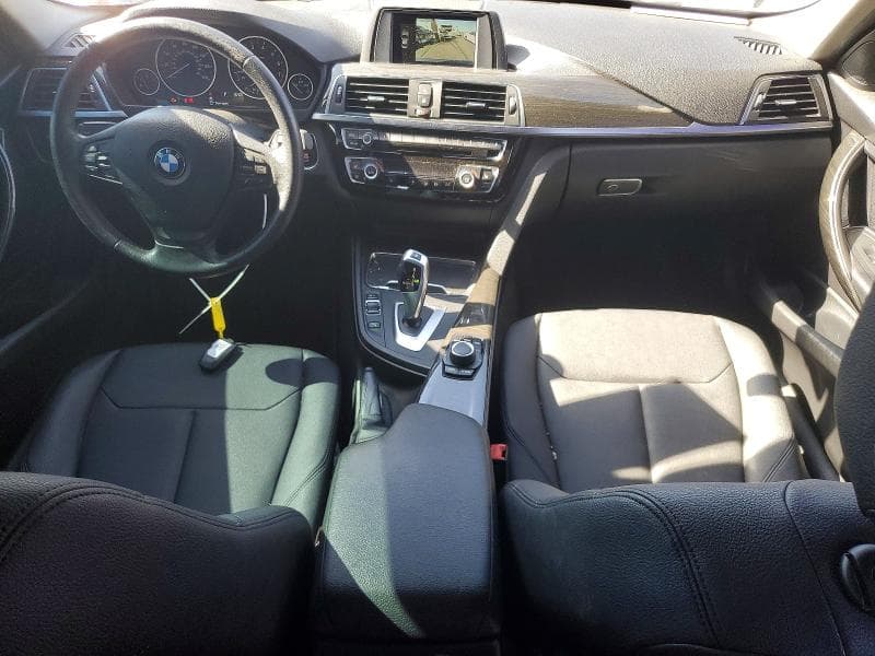 2018 BMW 320 I 8