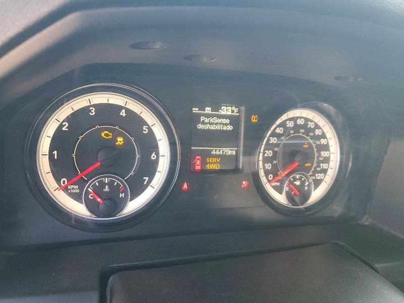 2024 RAM 1500 CLASSIC SLT 9