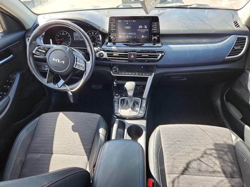 2023 KIA SELTOS S 8