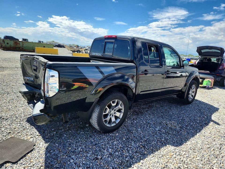 2021 NISSAN FRONTIER SV 3