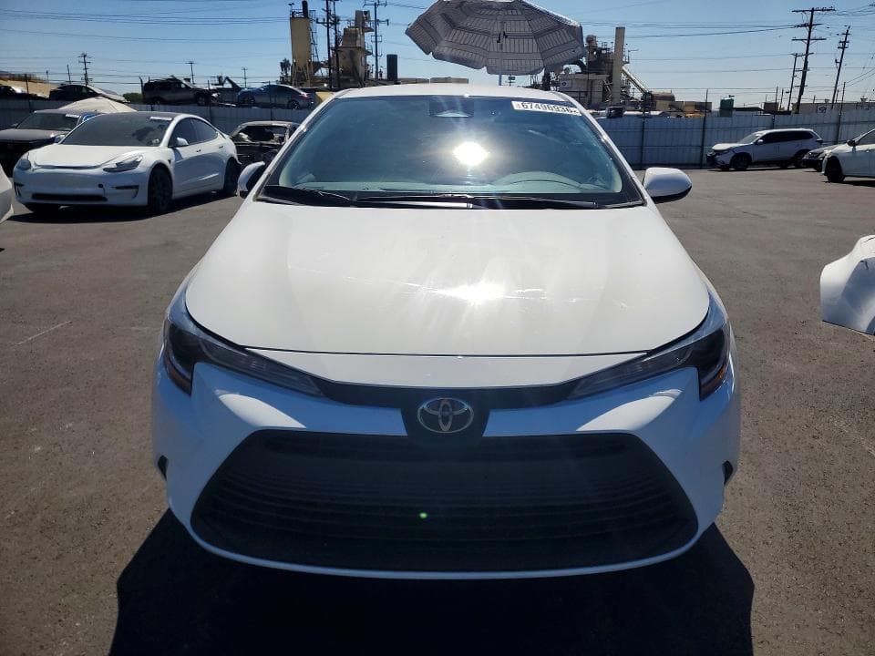 2025 TOYOTA COROLLA LE 5