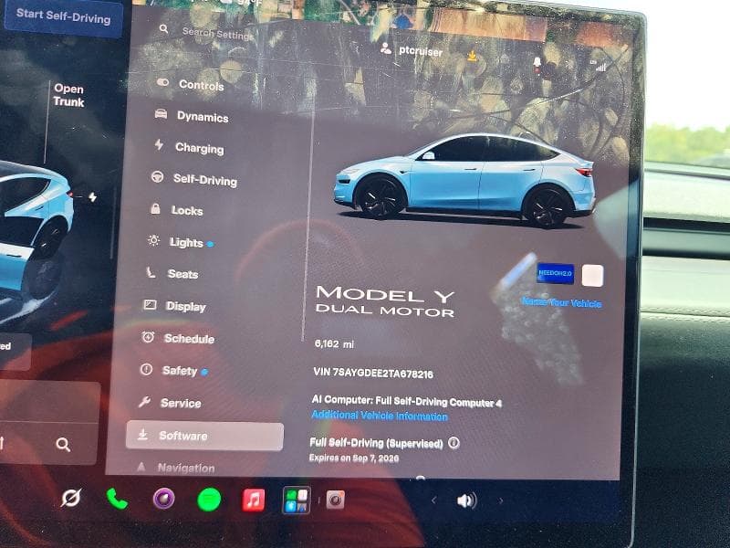 2026 TESLA MODEL Y 9