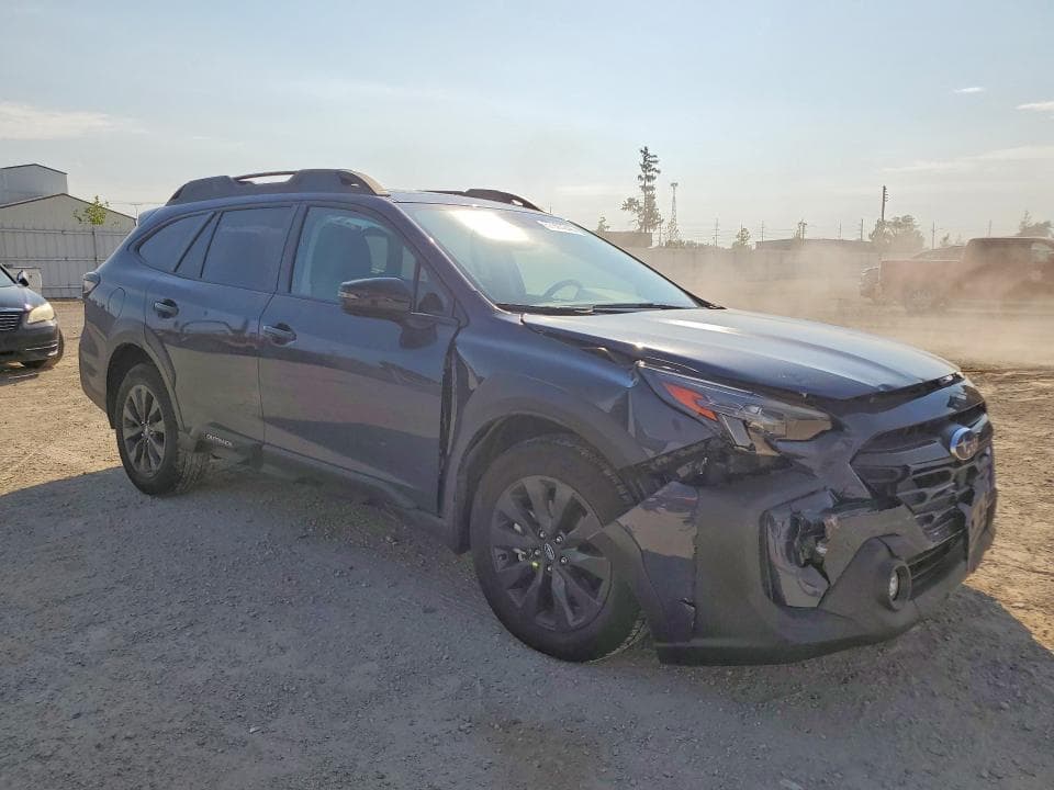 2025 SUBARU OUTBACK ONYX EDITION XT 4