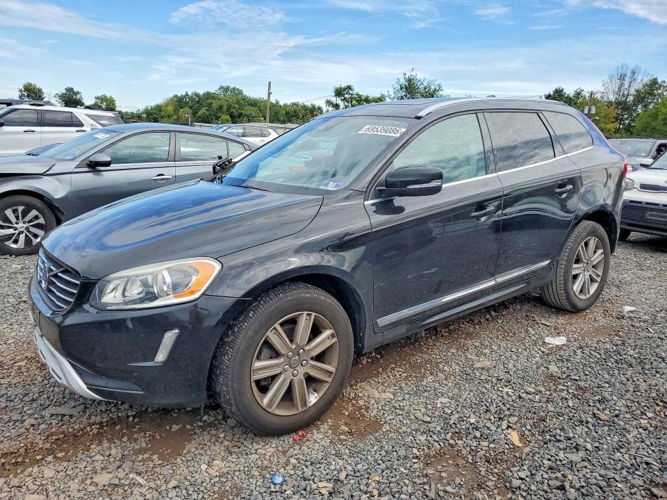 2017 VOLVO XC60 T5 DYNAMIC - 1