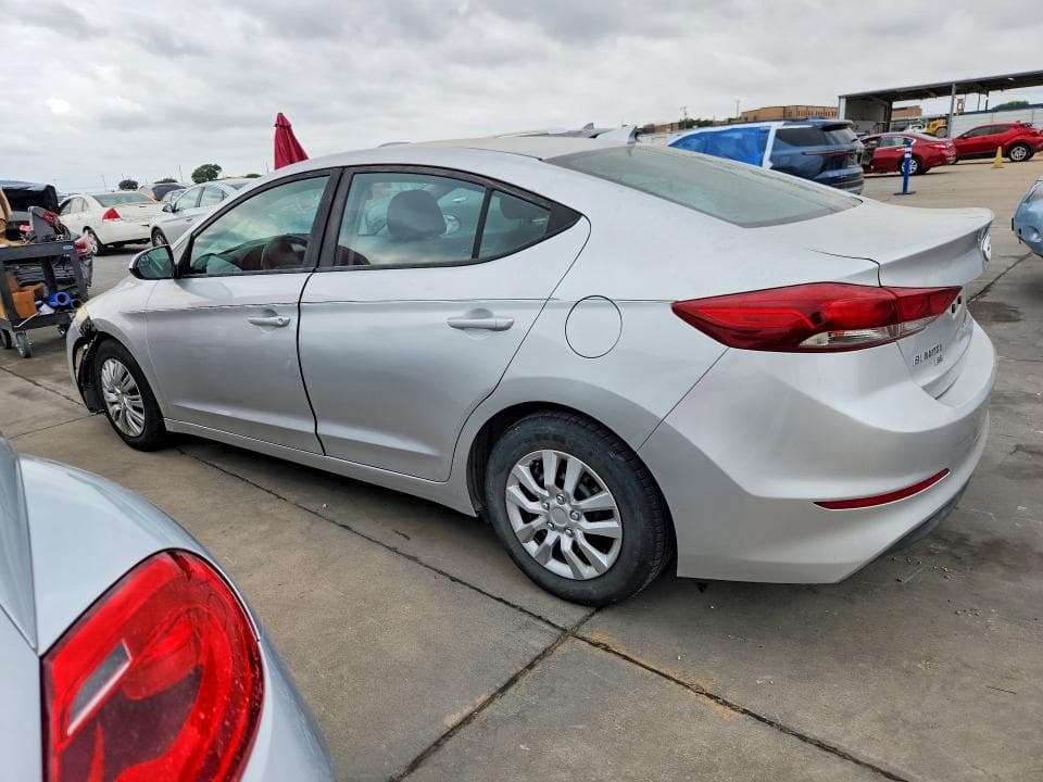 2017 HYUNDAI ELANTRA SE 2