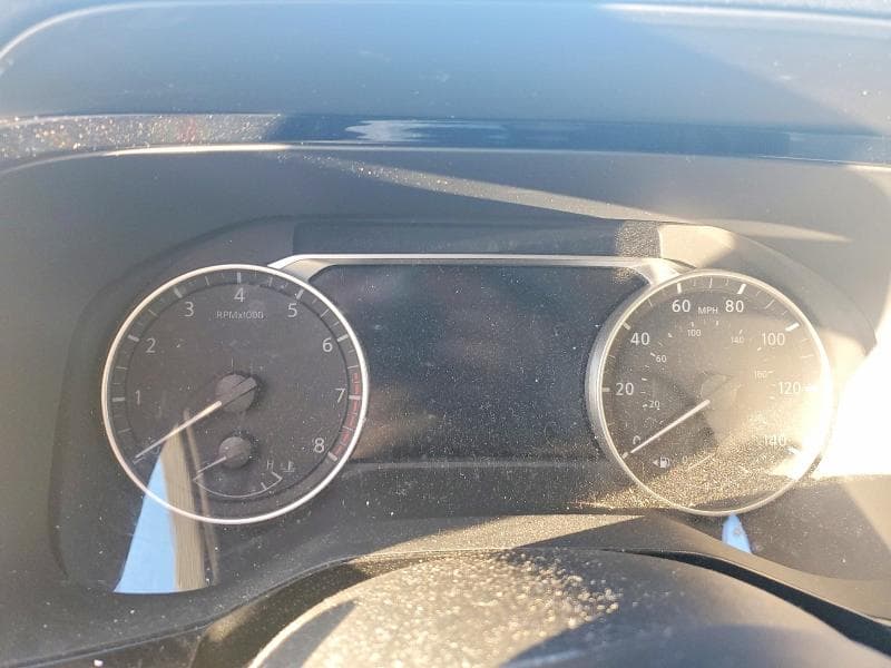 2024 NISSAN PATHFINDER SV 9