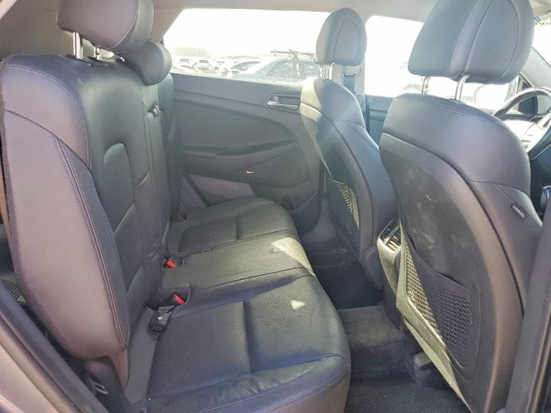 2017 HYUNDAI TUCSON LIMITED 10