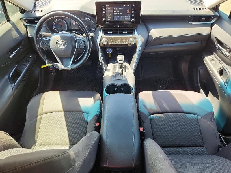 2021 TOYOTA VENZA LE 8