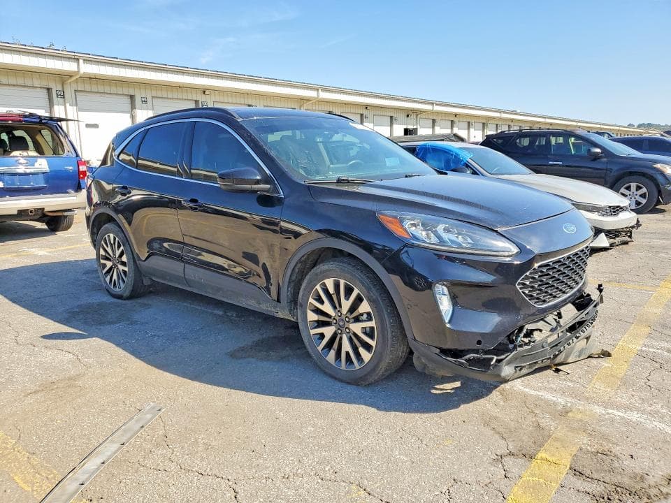 2020 FORD ESCAPE TITANIUM 4