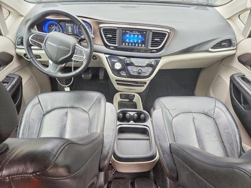 2018 CHRYSLER PACIFICA TOURING L 8