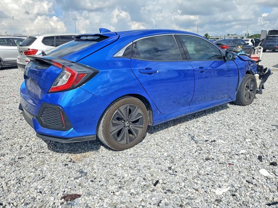 2017 HONDA CIVIC EX 3