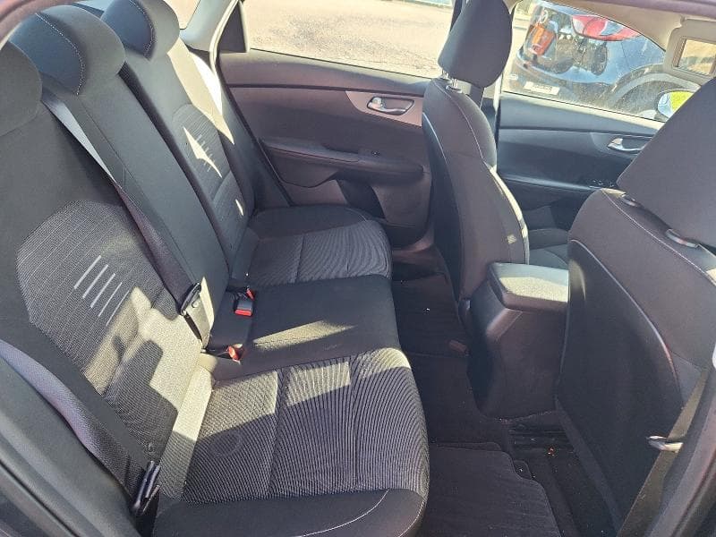 2021 KIA FORTE FE 10