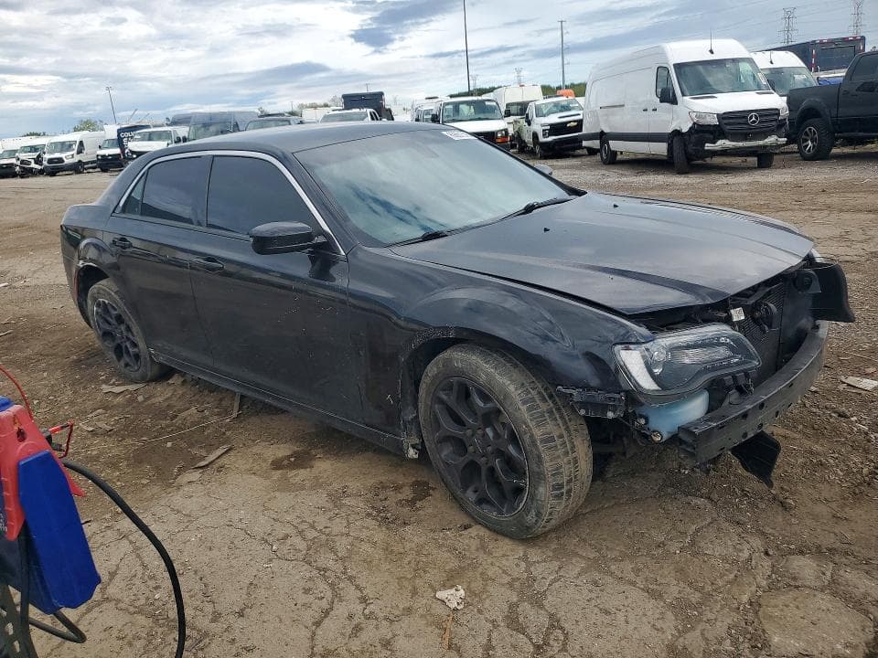 2017 CHRYSLER 300 S 4