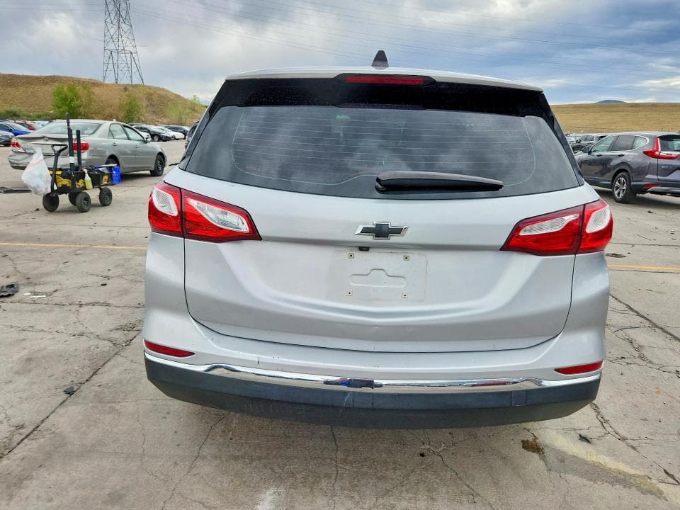 2018 CHEVROLET EQUINOX LS 6