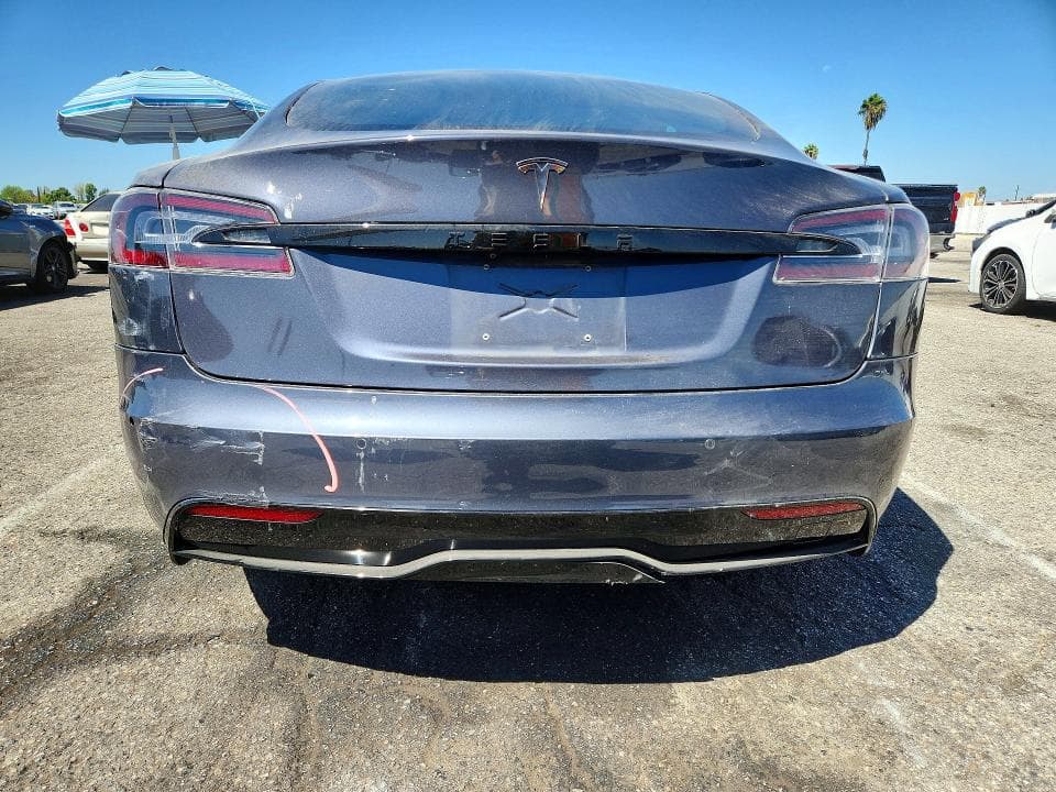 2022 TESLA MODEL S 6