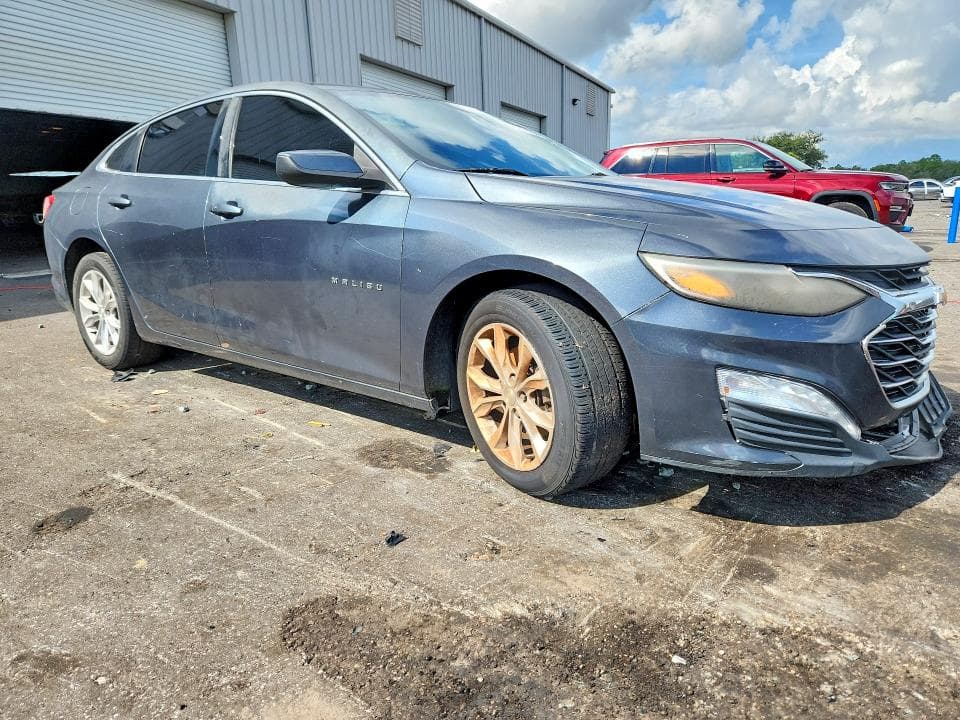 2019 CHEVROLET MALIBU LT 4