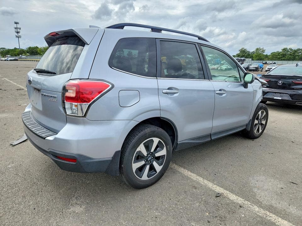 2017 SUBARU FORESTER 2.5I LIMITED 3