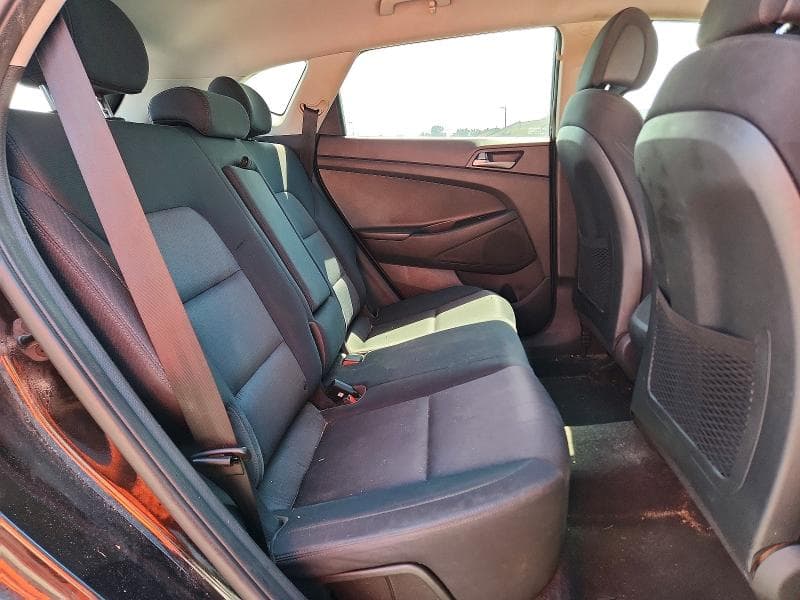 2017 HYUNDAI TUCSON SE 11