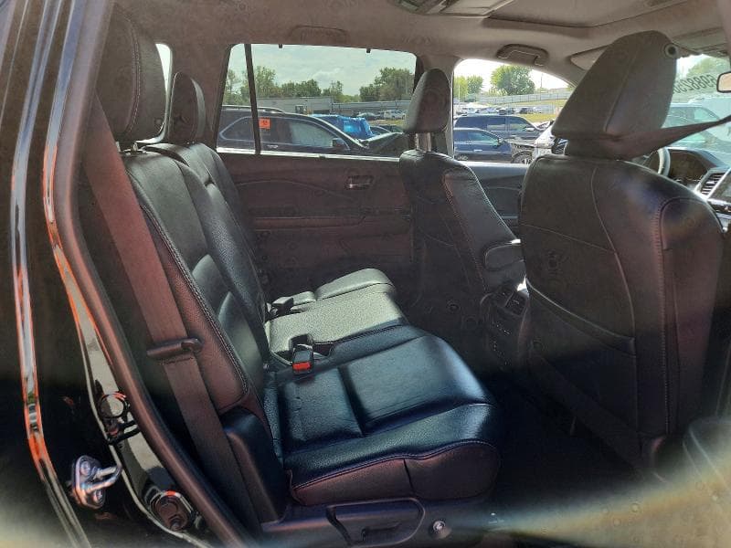 2017 HONDA PILOT TOURING 10