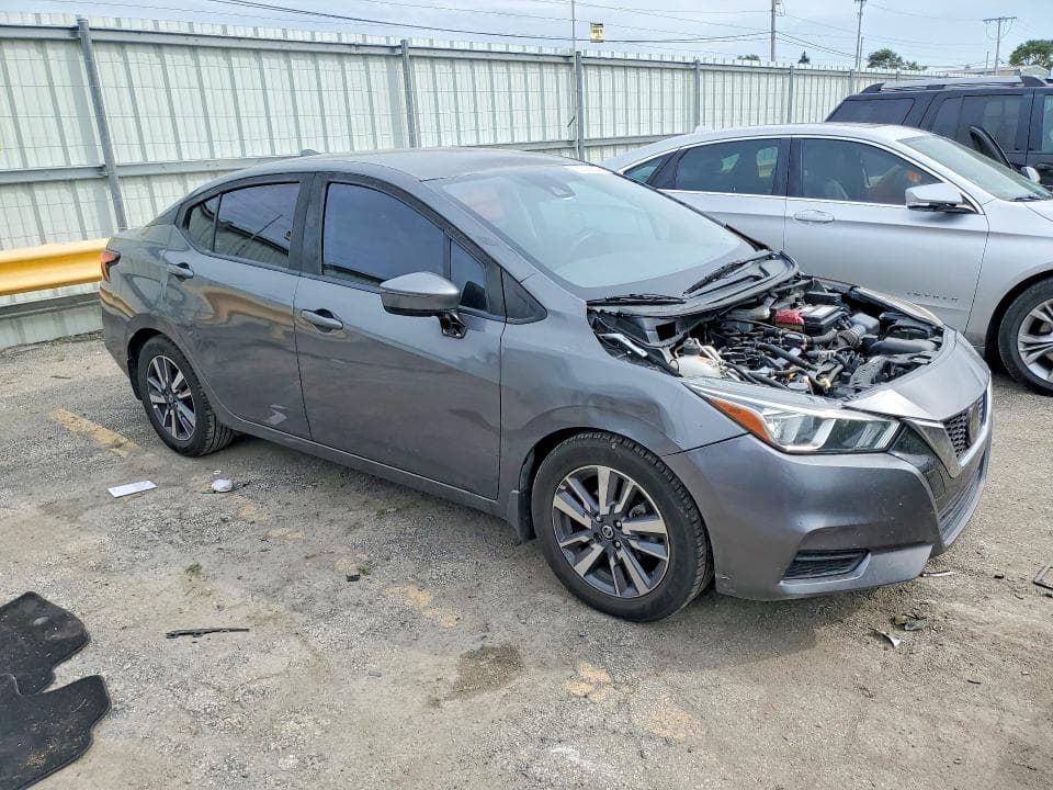 2020 NISSAN VERSA SV 4