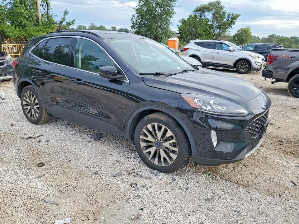 2020 FORD ESCAPE TITANIUM 4