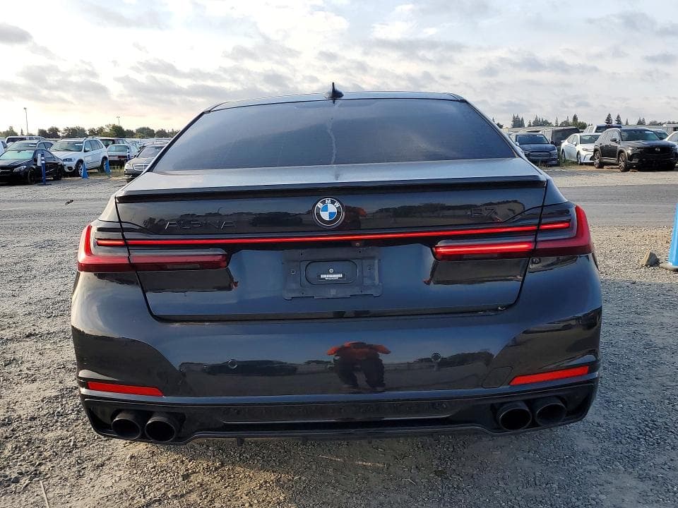 2022 BMW ALPINA B7 6
