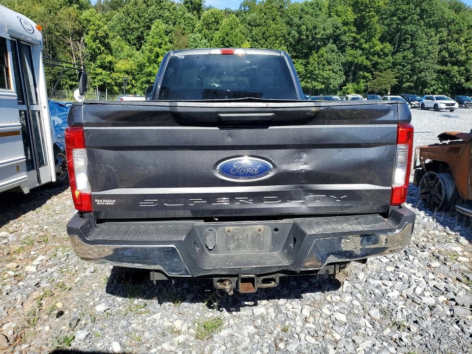 2017 FORD F350 SUPER DUTY 6