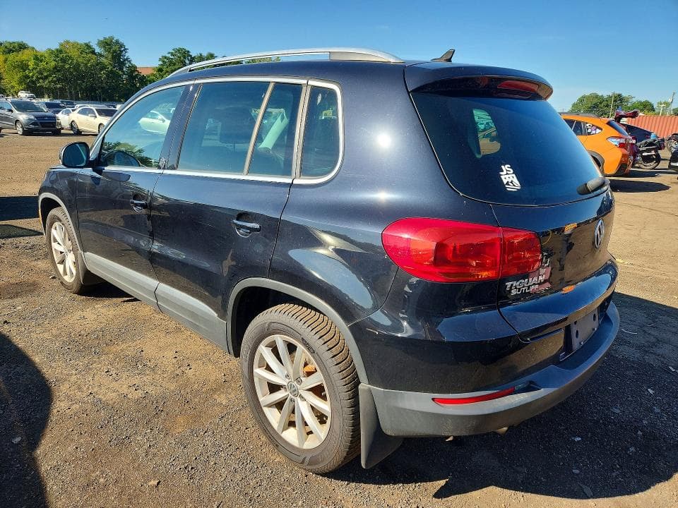 2017 VOLKSWAGEN TIGUAN WOLFSBURG 2