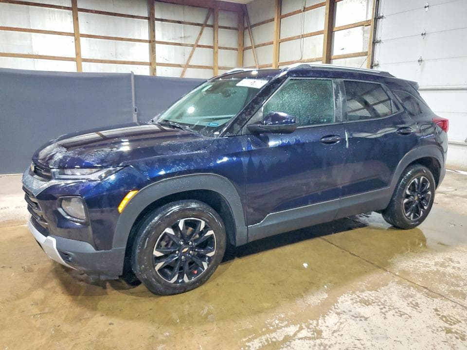 2021 CHEVROLET TRAILBLAZER LT - 1
