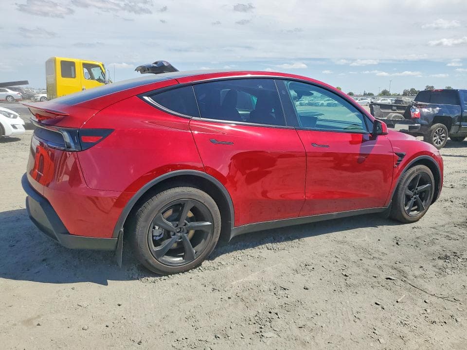 2026 TESLA MODEL Y 3