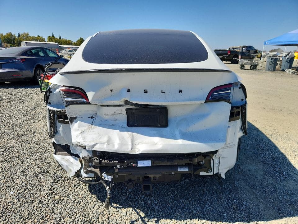 2022 TESLA MODEL Y 6