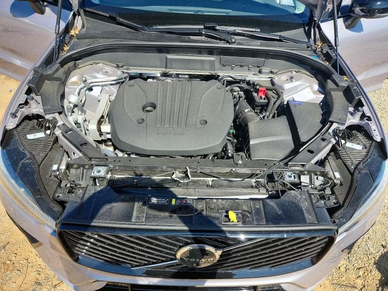 2026 VOLVO XC60 PLUS 12