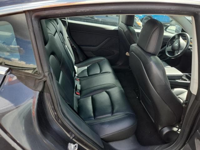 2018 TESLA MODEL 3 11